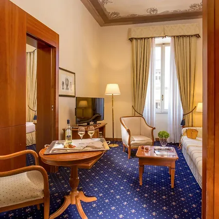 Empire Hotel