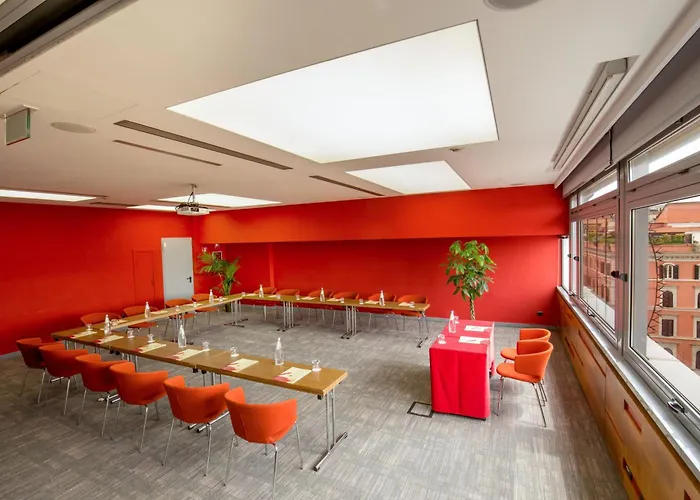 Empire Hotel 4*