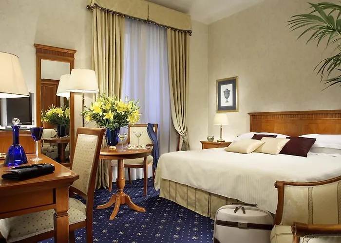 Empire Hotel