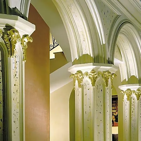 Hotel Unaway Empire 4*