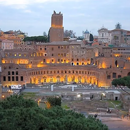 Hotel Empire 4*